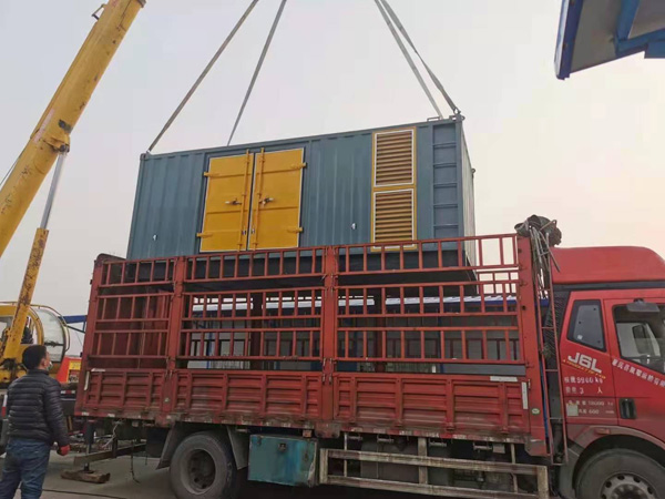 罗江如何根据测量要求选择合适的电压表量程？