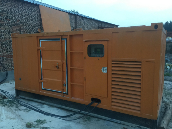 罗江发电机组长期使用中，电缆线的敷设路径有哪些要求？