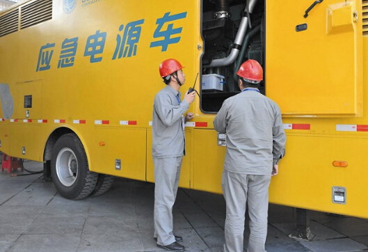 罗江如何清理被灰尘覆盖的机油散热器？